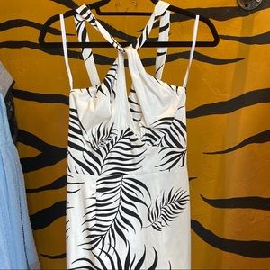 Stop staring pinupgirl wiggle dress size medium white with black palm leaves